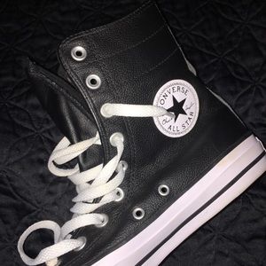 BRAND NEW Leather Converse